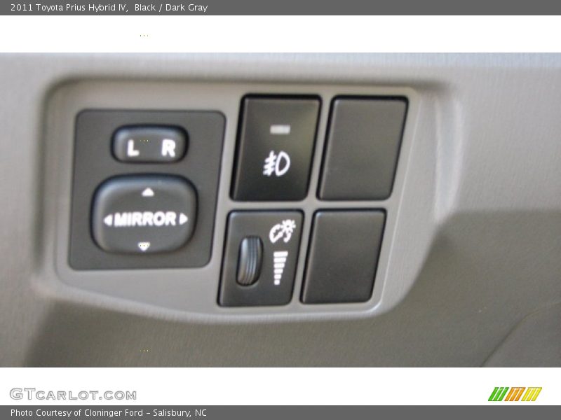Black / Dark Gray 2011 Toyota Prius Hybrid IV