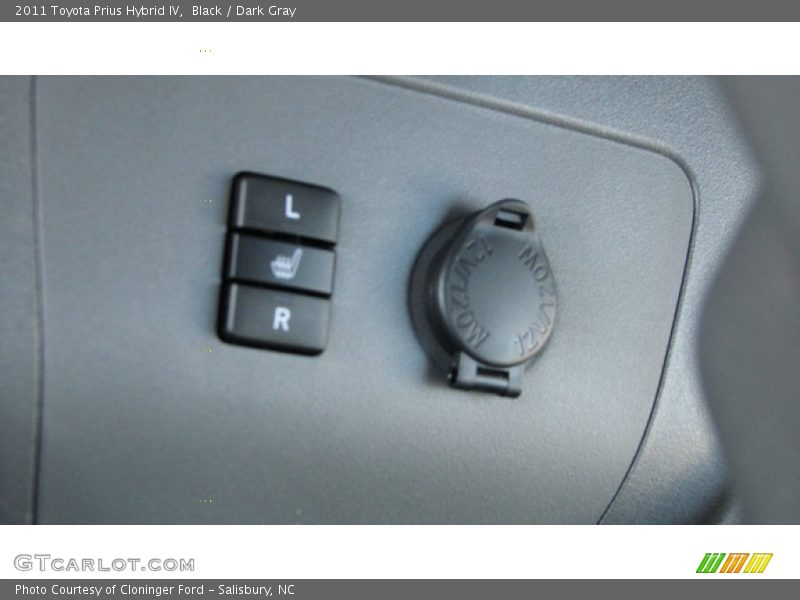 Black / Dark Gray 2011 Toyota Prius Hybrid IV