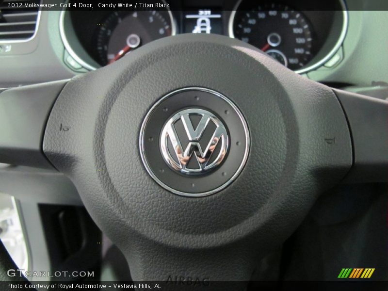 Candy White / Titan Black 2012 Volkswagen Golf 4 Door