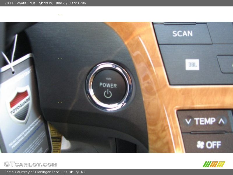 Black / Dark Gray 2011 Toyota Prius Hybrid IV
