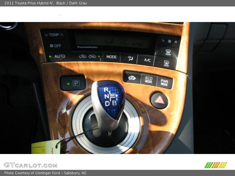 Black / Dark Gray 2011 Toyota Prius Hybrid IV