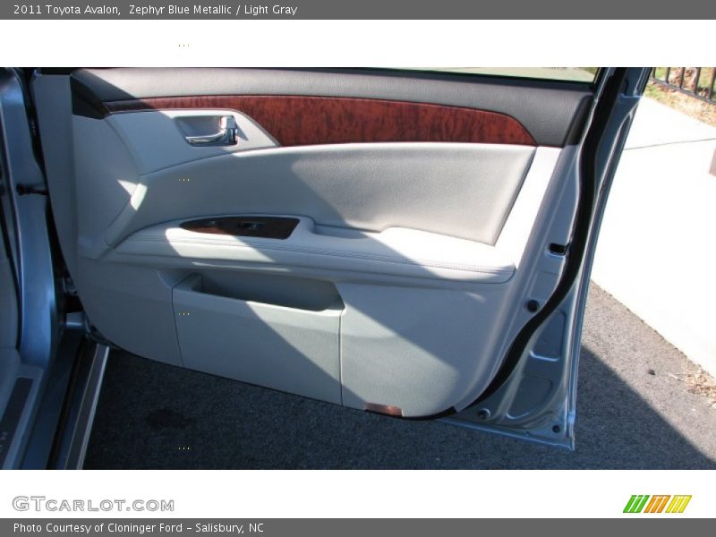 Zephyr Blue Metallic / Light Gray 2011 Toyota Avalon