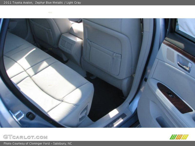 Zephyr Blue Metallic / Light Gray 2011 Toyota Avalon