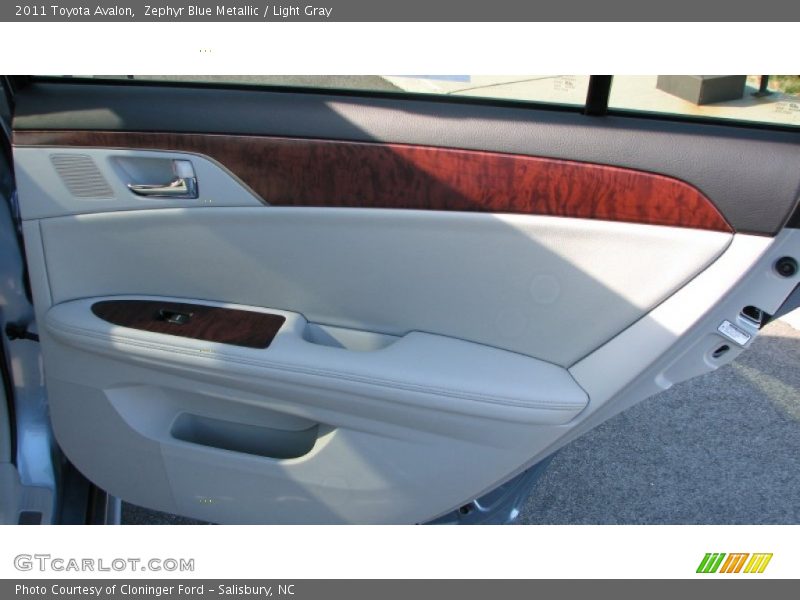 Zephyr Blue Metallic / Light Gray 2011 Toyota Avalon