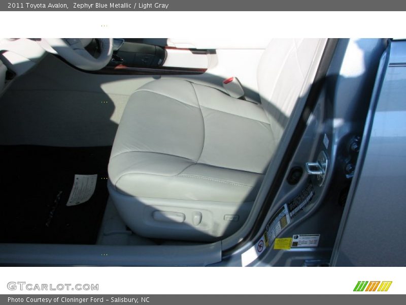 Zephyr Blue Metallic / Light Gray 2011 Toyota Avalon