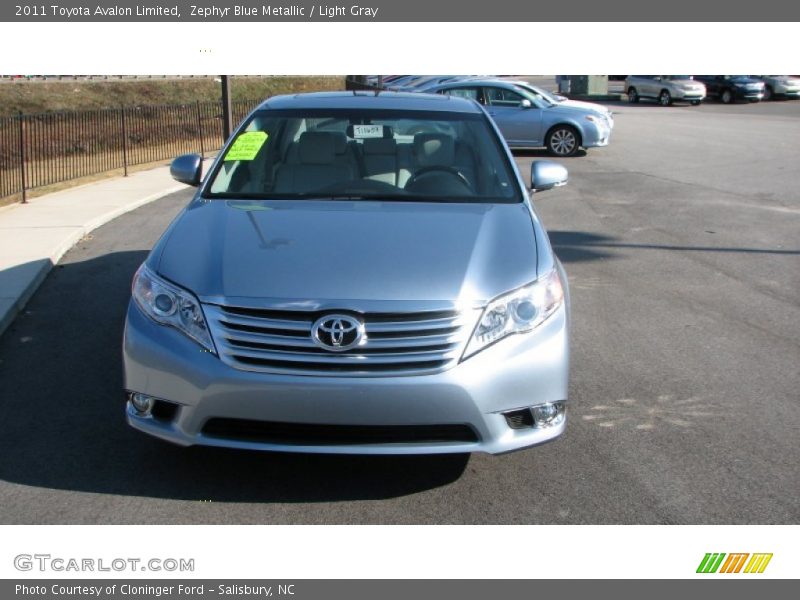 Zephyr Blue Metallic / Light Gray 2011 Toyota Avalon Limited