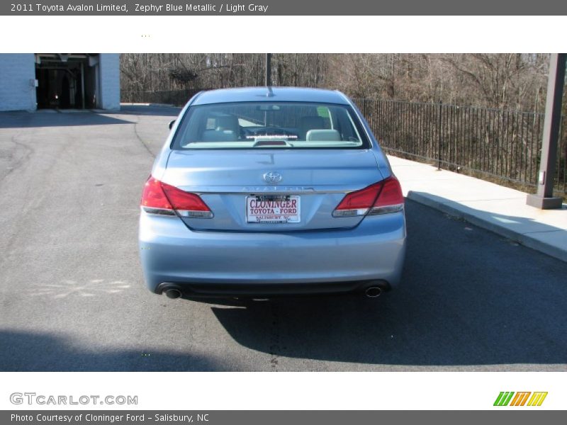 Zephyr Blue Metallic / Light Gray 2011 Toyota Avalon Limited