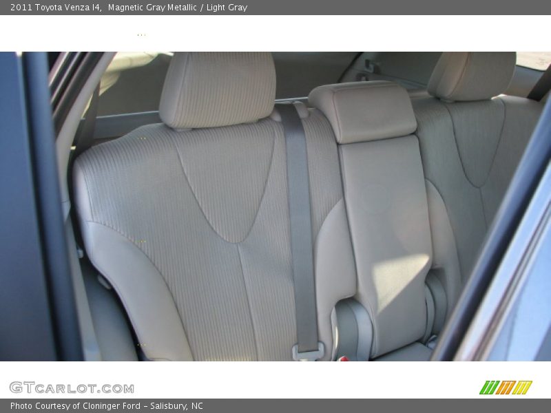 Magnetic Gray Metallic / Light Gray 2011 Toyota Venza I4