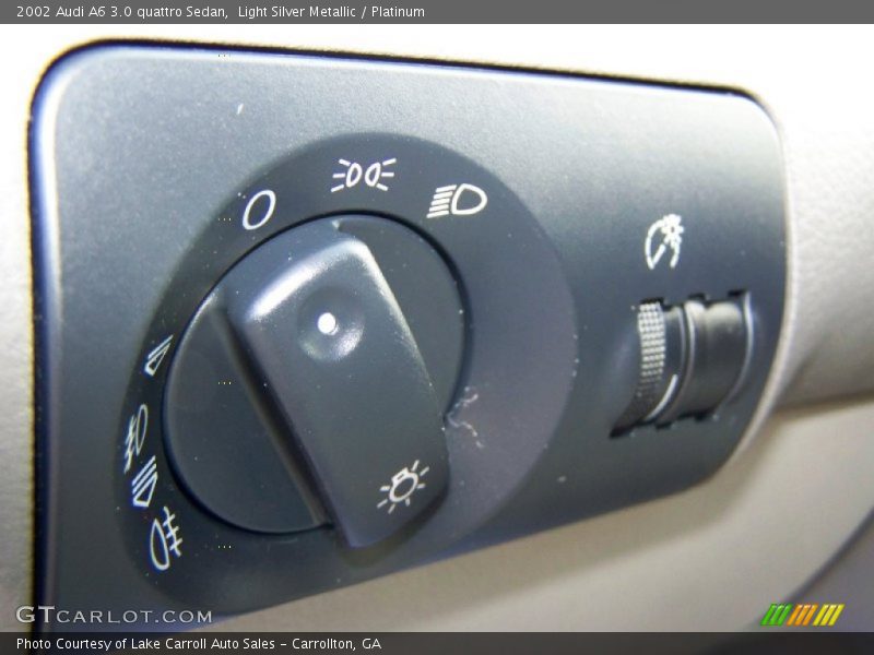 Light Silver Metallic / Platinum 2002 Audi A6 3.0 quattro Sedan