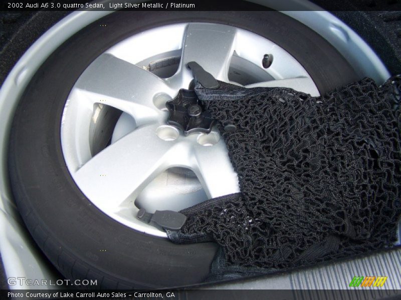 Light Silver Metallic / Platinum 2002 Audi A6 3.0 quattro Sedan