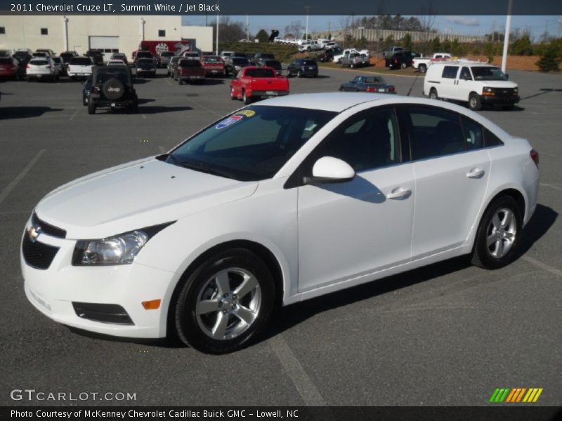 Summit White / Jet Black 2011 Chevrolet Cruze LT
