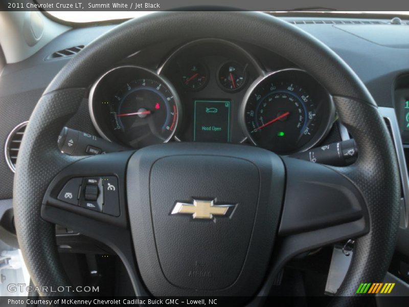 Summit White / Jet Black 2011 Chevrolet Cruze LT