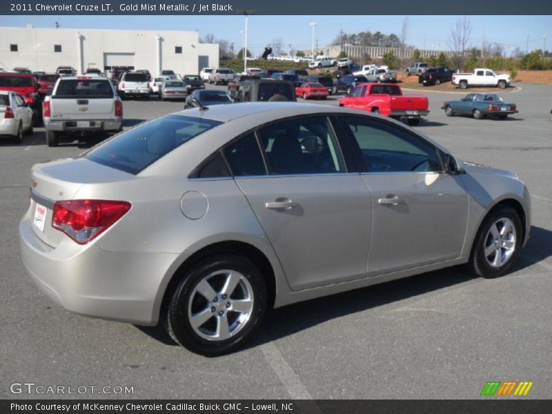 Gold Mist Metallic / Jet Black 2011 Chevrolet Cruze LT