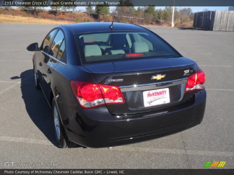Black Granite Metallic / Medium Titanium 2011 Chevrolet Cruze LT