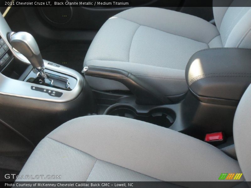 Black Granite Metallic / Medium Titanium 2011 Chevrolet Cruze LT