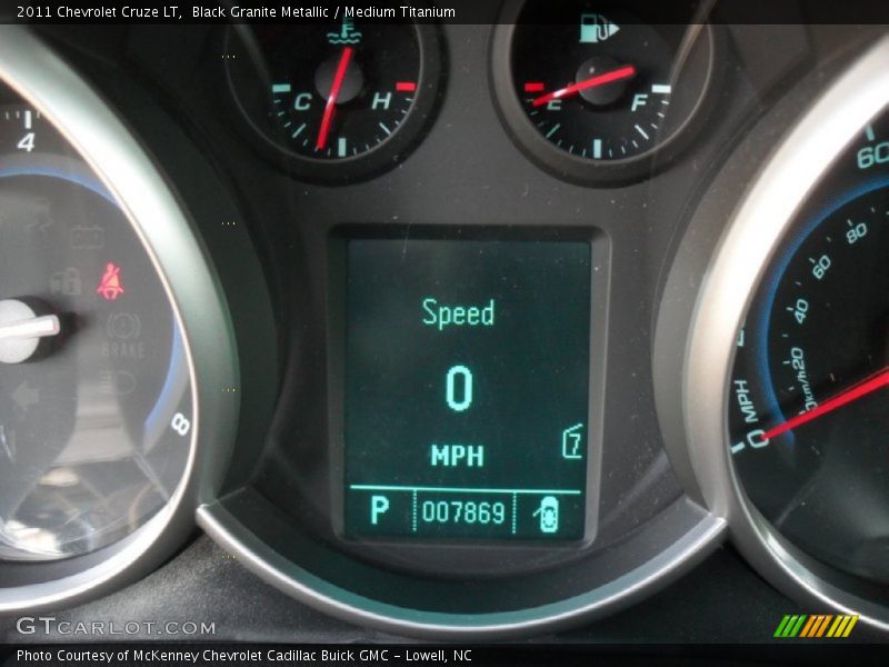 Black Granite Metallic / Medium Titanium 2011 Chevrolet Cruze LT