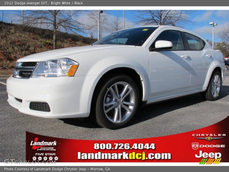 Bright White / Black 2012 Dodge Avenger SXT