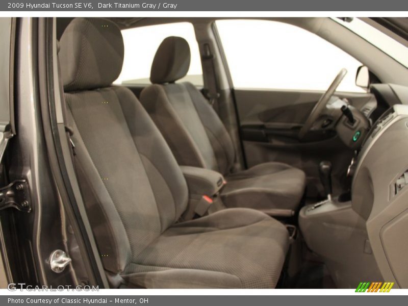 Dark Titanium Gray / Gray 2009 Hyundai Tucson SE V6