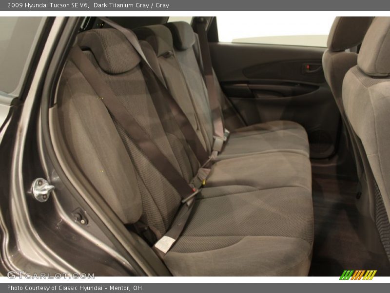 Dark Titanium Gray / Gray 2009 Hyundai Tucson SE V6