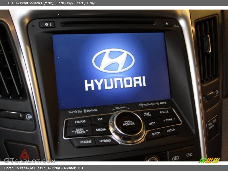 Black Onyx Pearl / Gray 2011 Hyundai Sonata Hybrid