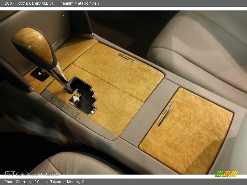 Titanium Metallic / Ash 2007 Toyota Camry XLE V6