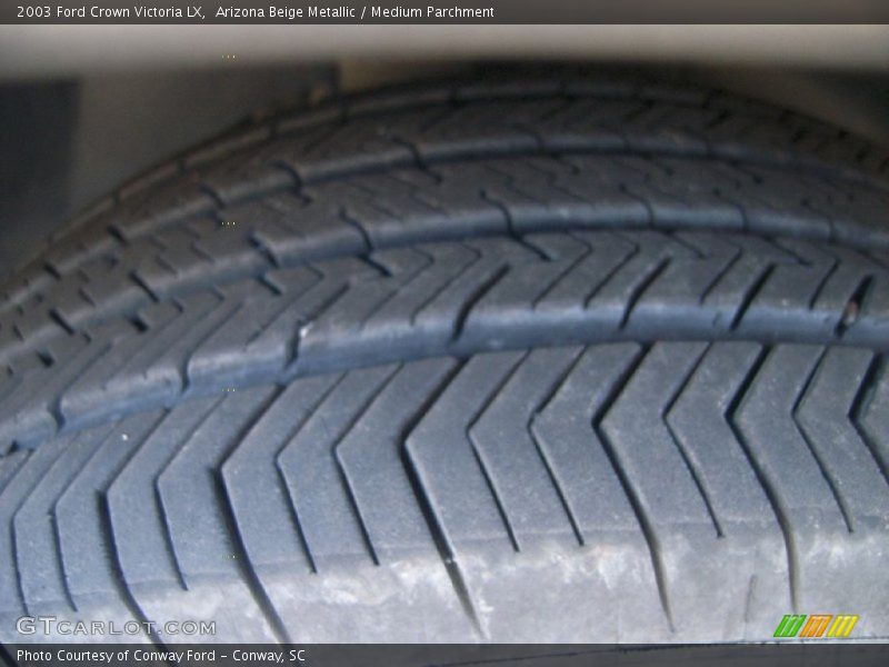 Arizona Beige Metallic / Medium Parchment 2003 Ford Crown Victoria LX