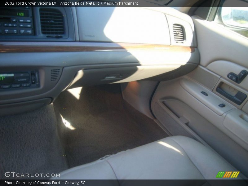 Arizona Beige Metallic / Medium Parchment 2003 Ford Crown Victoria LX
