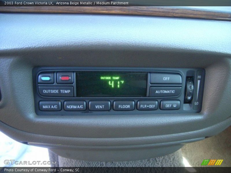 Arizona Beige Metallic / Medium Parchment 2003 Ford Crown Victoria LX