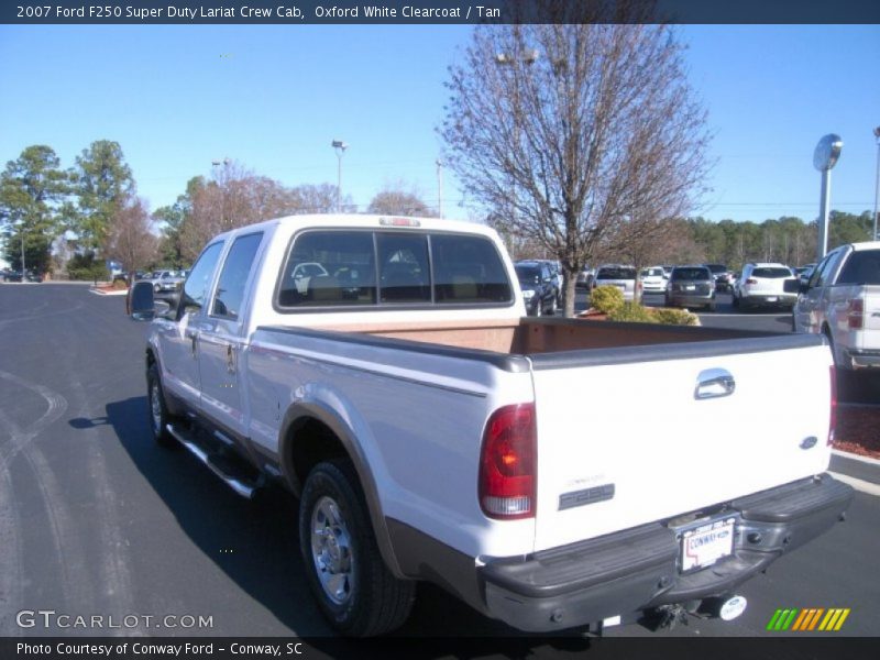Oxford White Clearcoat / Tan 2007 Ford F250 Super Duty Lariat Crew Cab
