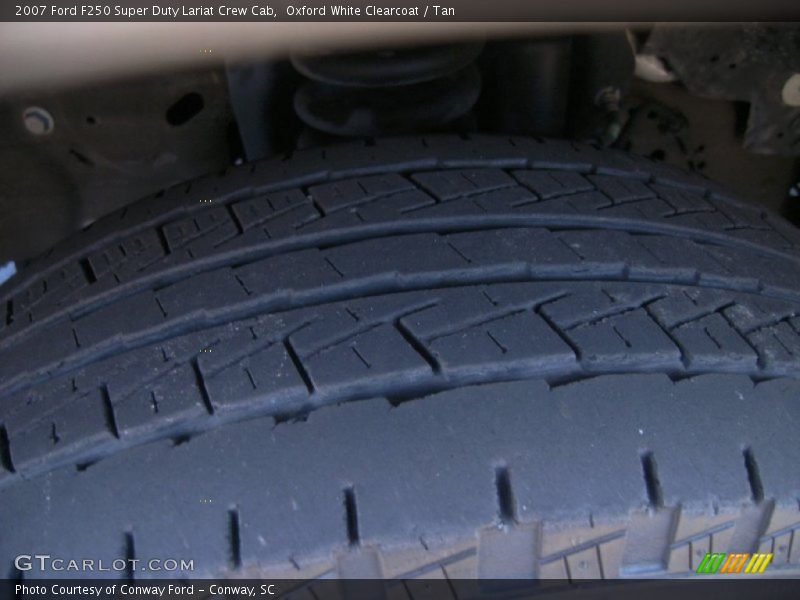 Oxford White Clearcoat / Tan 2007 Ford F250 Super Duty Lariat Crew Cab