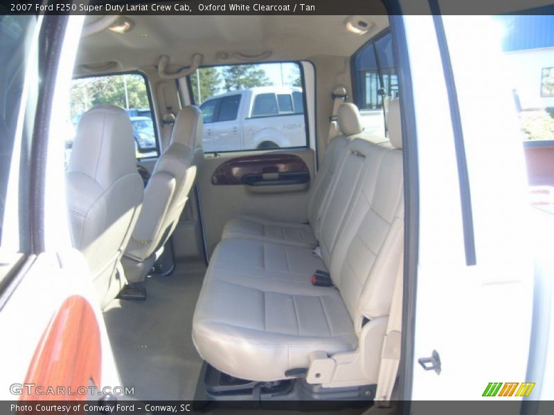 Oxford White Clearcoat / Tan 2007 Ford F250 Super Duty Lariat Crew Cab