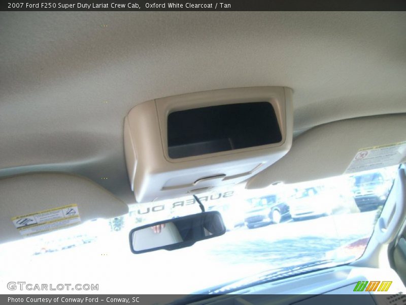 Oxford White Clearcoat / Tan 2007 Ford F250 Super Duty Lariat Crew Cab