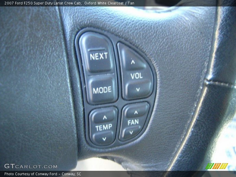 Controls of 2007 F250 Super Duty Lariat Crew Cab