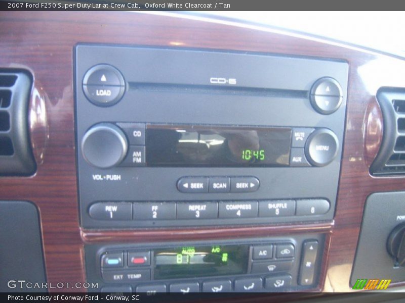 Audio System of 2007 F250 Super Duty Lariat Crew Cab
