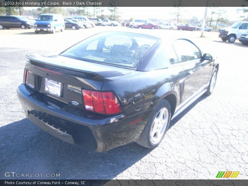 Black / Dark Charcoal 2002 Ford Mustang V6 Coupe