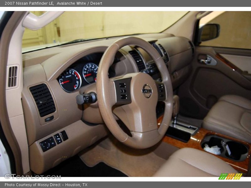 Avalanche White / Desert 2007 Nissan Pathfinder LE