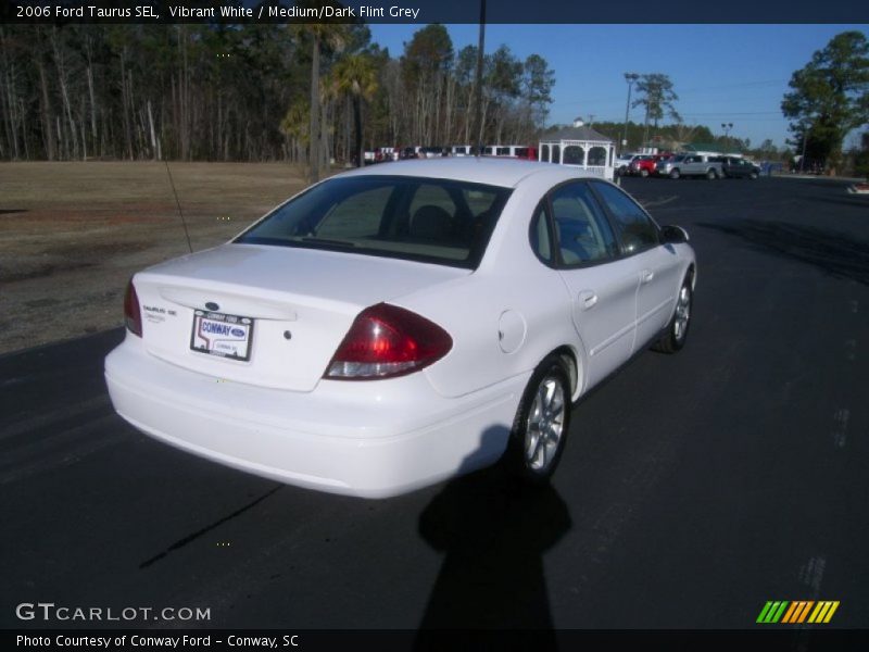 Vibrant White / Medium/Dark Flint Grey 2006 Ford Taurus SEL