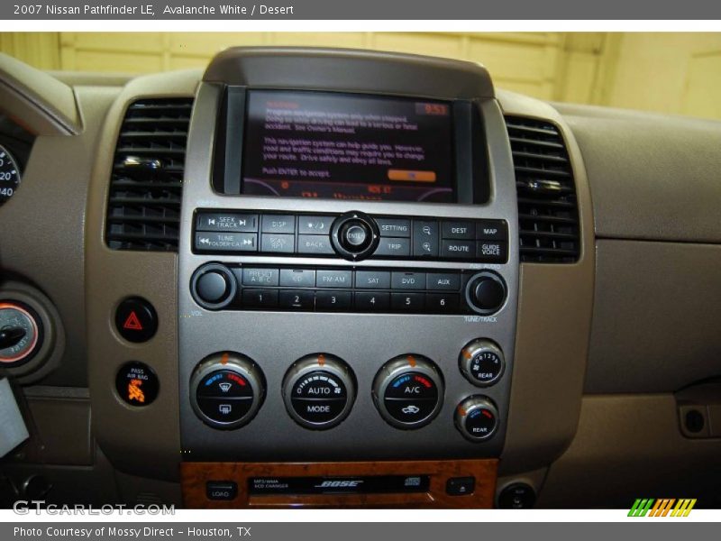 Avalanche White / Desert 2007 Nissan Pathfinder LE