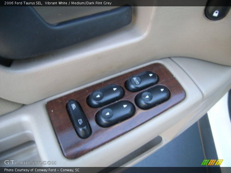 Vibrant White / Medium/Dark Flint Grey 2006 Ford Taurus SEL