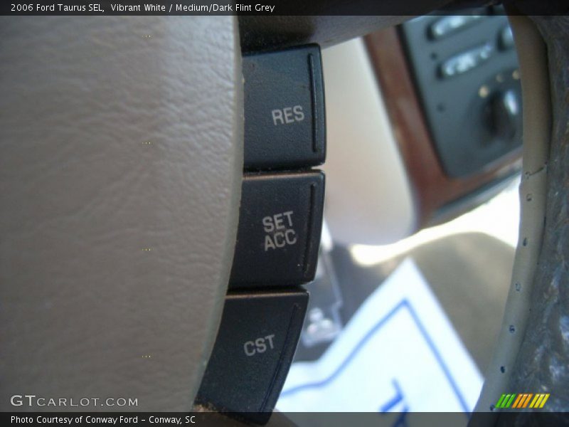 Vibrant White / Medium/Dark Flint Grey 2006 Ford Taurus SEL