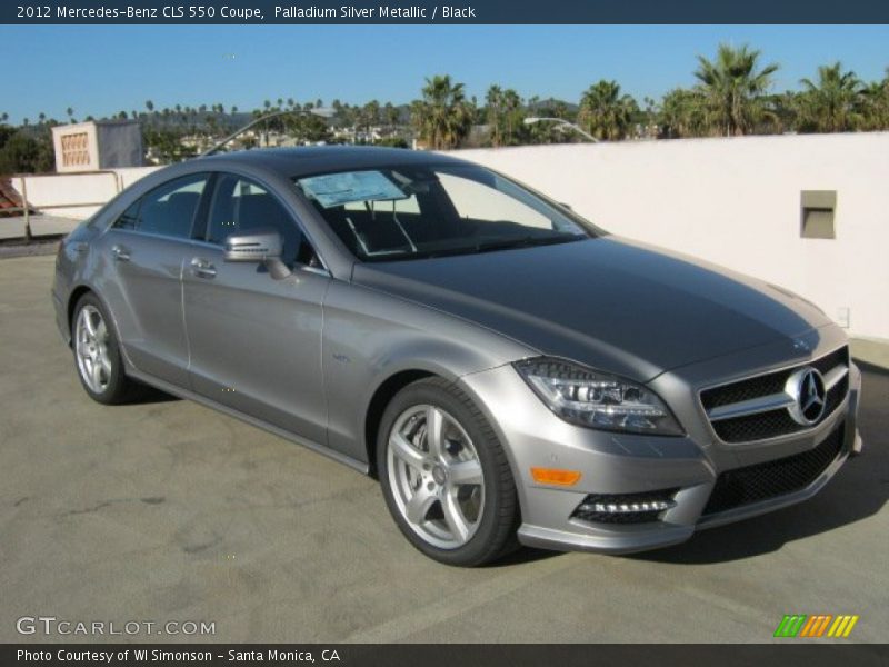 Front 3/4 View of 2012 CLS 550 Coupe