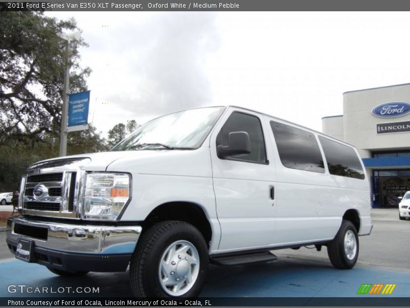 Front 3/4 View of 2011 E Series Van E350 XLT Passenger
