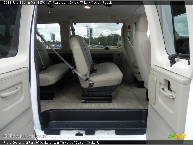 Oxford White / Medium Pebble 2011 Ford E Series Van E350 XLT Passenger