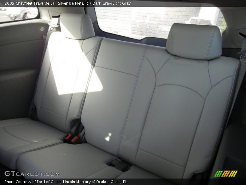  2009 Traverse LT Dark Gray/Light Gray Interior