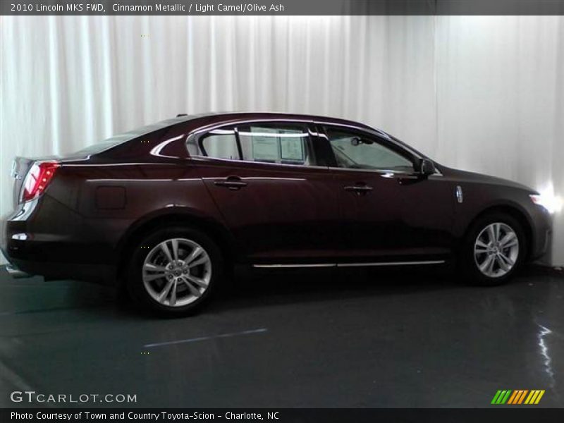 Cinnamon Metallic / Light Camel/Olive Ash 2010 Lincoln MKS FWD