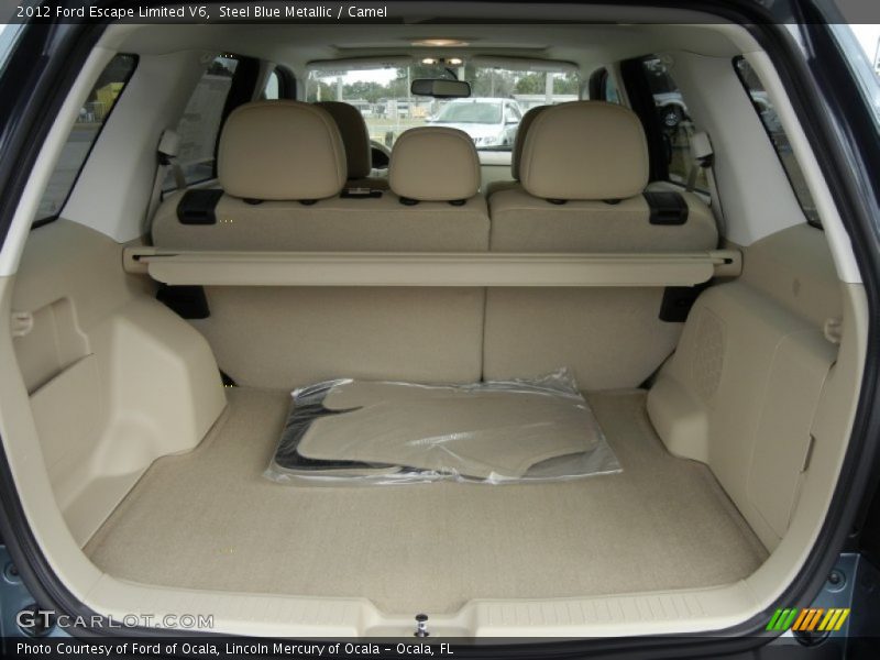  2012 Escape Limited V6 Trunk