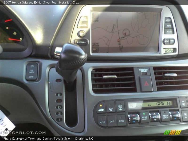 Silver Pearl Metallic / Gray 2007 Honda Odyssey EX-L
