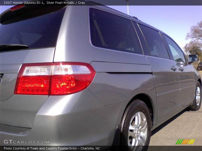 Silver Pearl Metallic / Gray 2007 Honda Odyssey EX-L