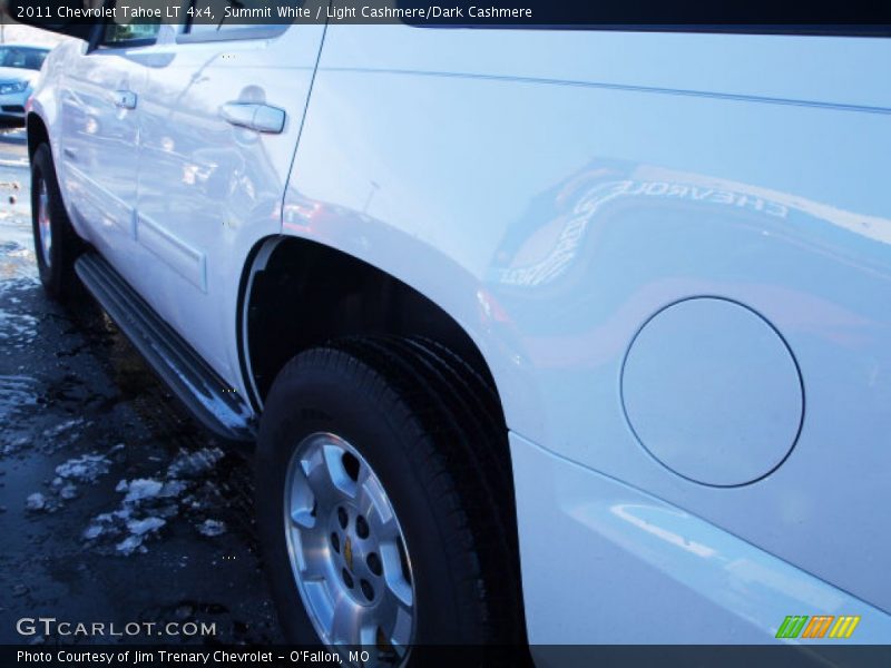 Summit White / Light Cashmere/Dark Cashmere 2011 Chevrolet Tahoe LT 4x4