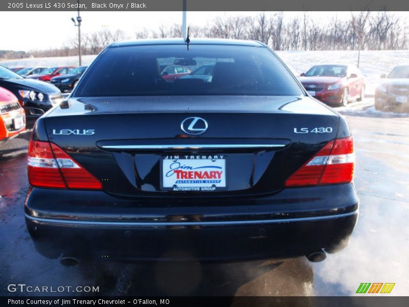 Black Onyx / Black 2005 Lexus LS 430 Sedan